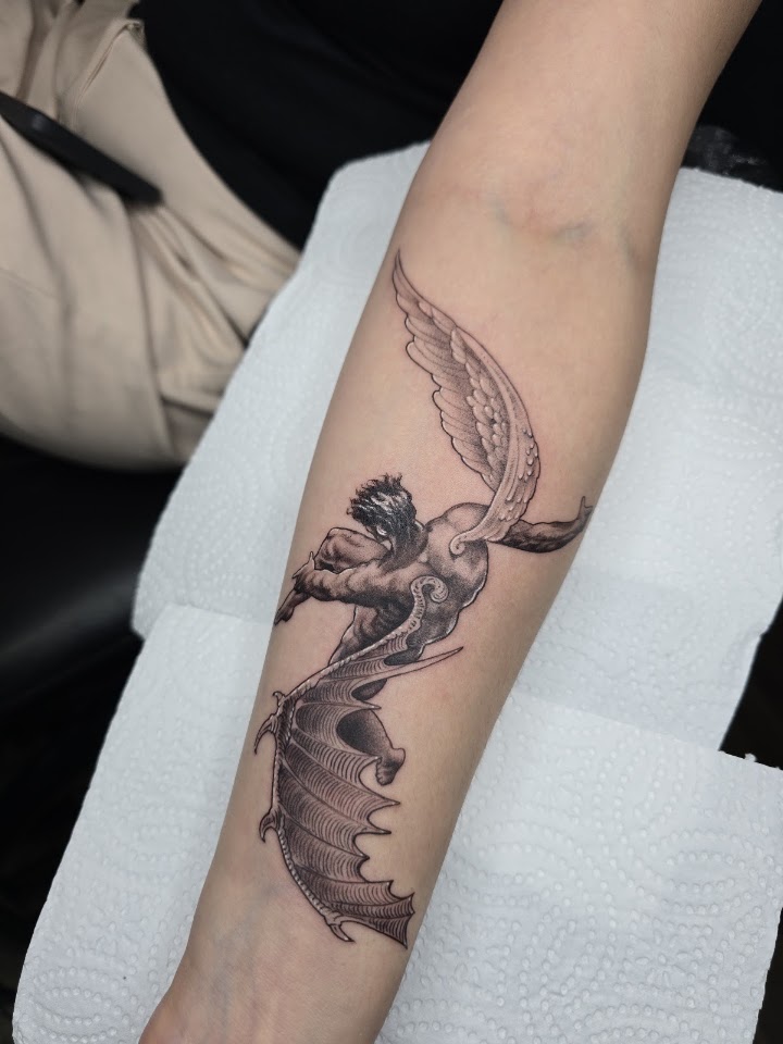 Tatuaje de ángel realizado en Nuestra Vida Tattoo Studio